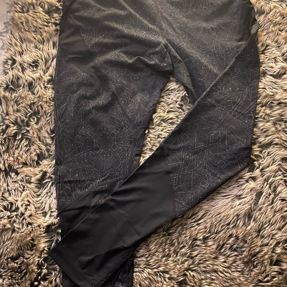 Zella patterned mesh cutout leggings